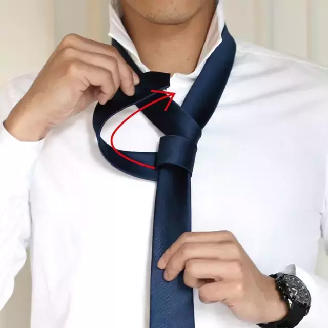 懒人领带怎么系（上班族必学最简单的系领带方法图片）-15