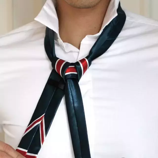 懒人领带怎么系（上班族必学最简单的系领带方法图片）-34