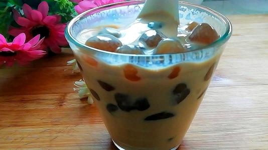 珍珠奶茶制作方法和配方比例（最正宗的家庭版自制珍珠奶茶配方一次成功!）-4