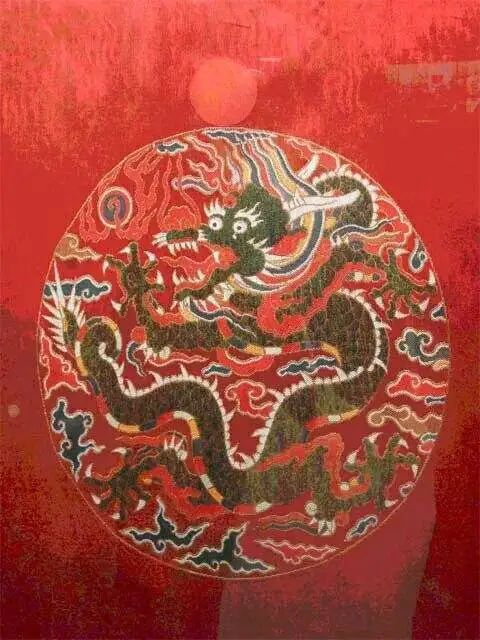 红色的寓意和象征是什么（红色真的是中国人最崇尚的颜色吗）-9