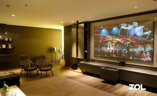 三条忠告 什么样的客厅适合选择激光电视？
