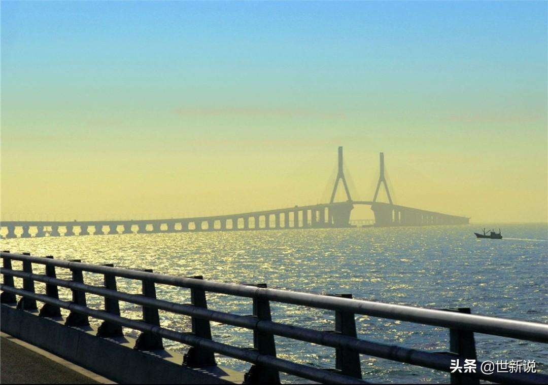 上海东海大桥全长多少公里（带你一起看看壮丽宏伟的东海大桥）
