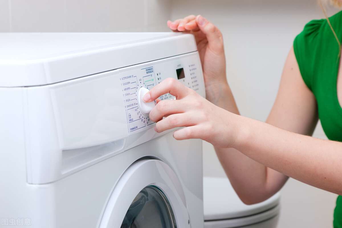 全自动洗衣机门打不开怎么解锁？这四个排查步骤你知道几个呢？